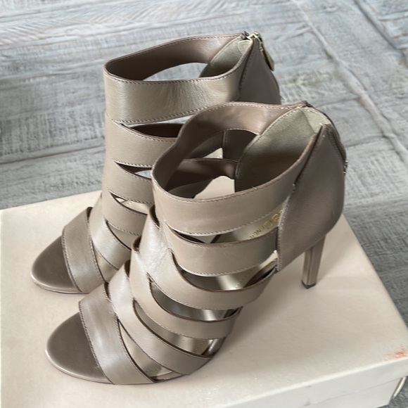 BCBG Strapped Heels - Picture 3 of 7